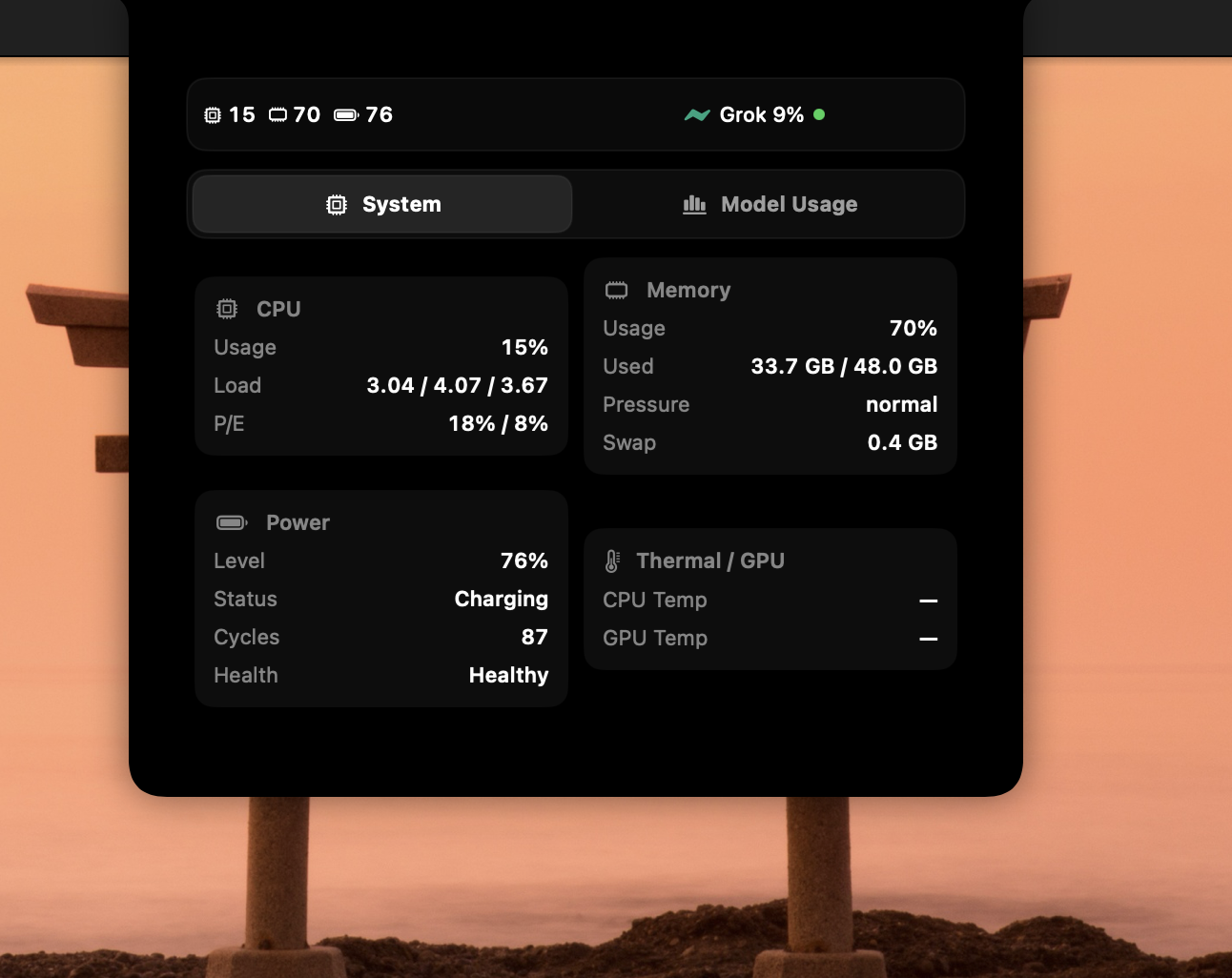 VoidNotch 展開的系統分頁，顯示 CPU 負載、記憶體壓力、虛擬記憶體（swap）、電池與溫度詳情